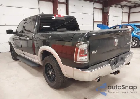 2017 Ram 1500 Laramie 4X4 5'7 Box z USA, uszkodzony, nr VIN 1C6RR7NT7HS712554